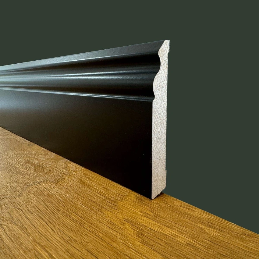 Modern skirting board